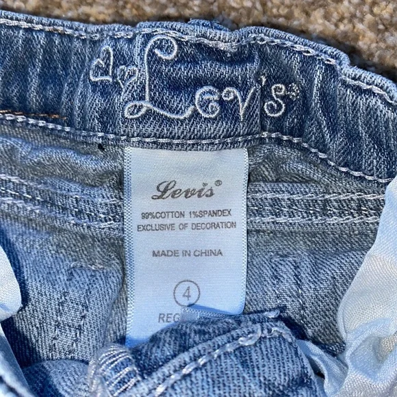 Levi’s girls size 4 jeans - Picture 6 of 9